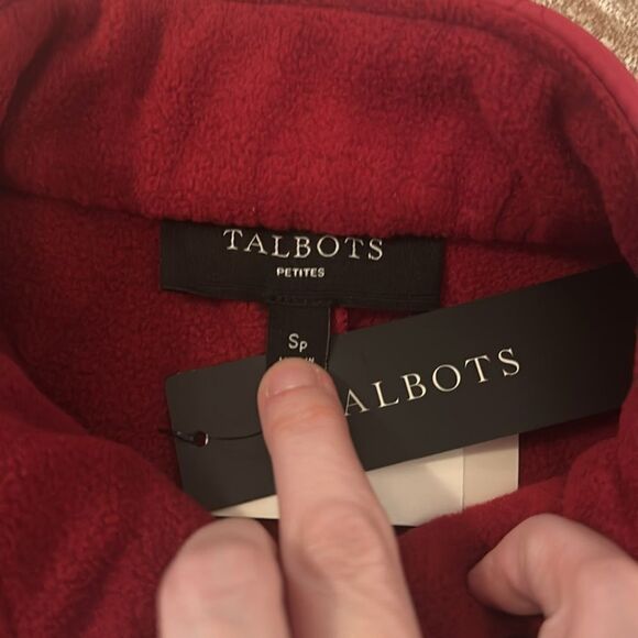 NWT Talbots Fitted Quilted Fleece Lined Vest size Sp - Picture 3 of 6